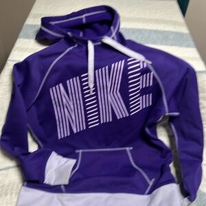 Nike sweatshirt